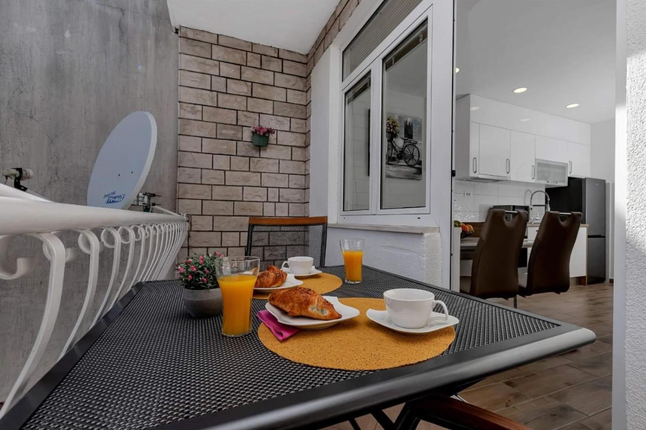 Apartman Meri Makarska Exterior foto